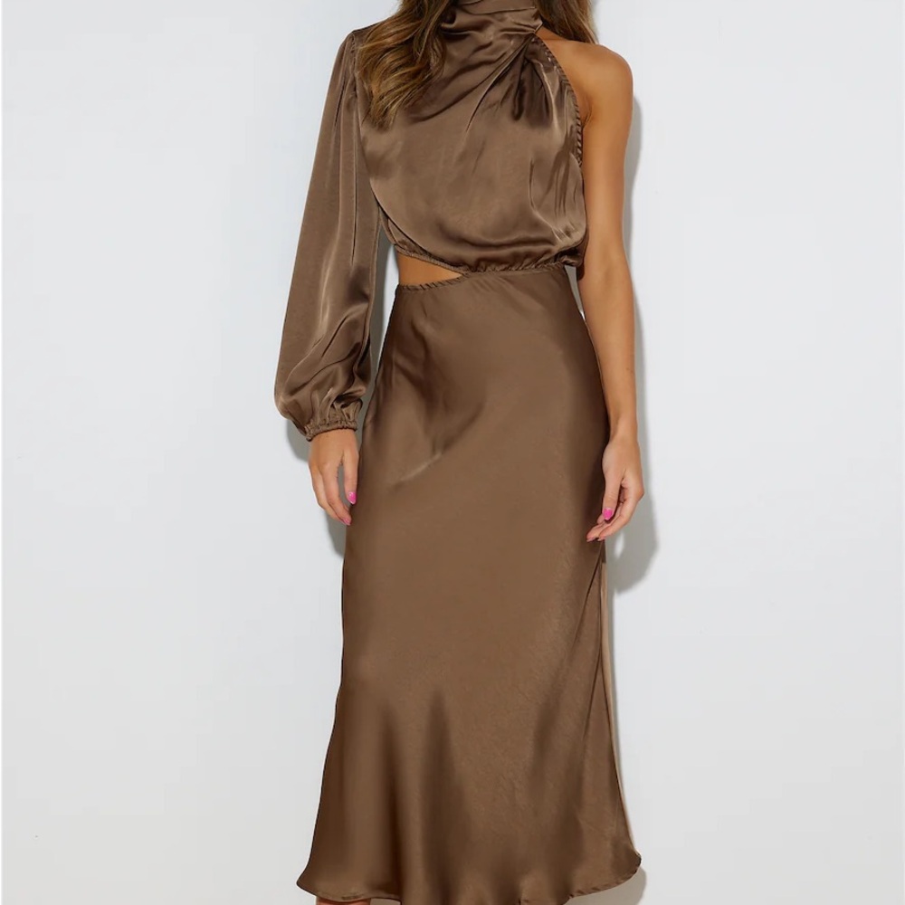 Won Over Midi Dress Brown
